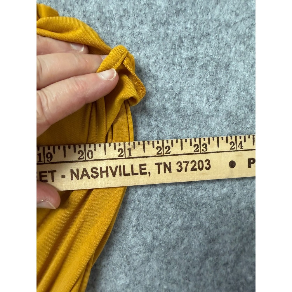 Fashion Nova Women's Capri Strapless Jumpsuit Yellow Size 3X - Picture 4 of 10